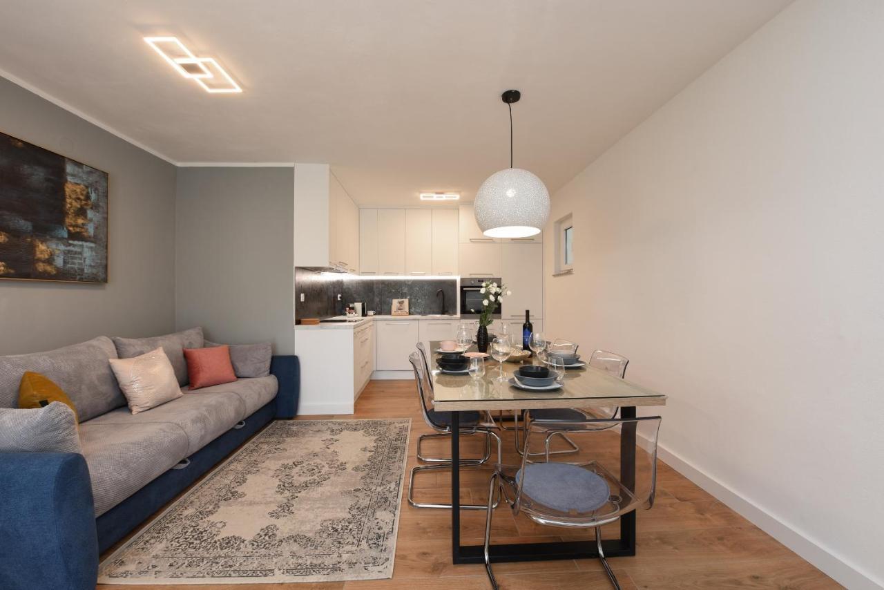 Malako Family Apartments Seline Extérieur photo