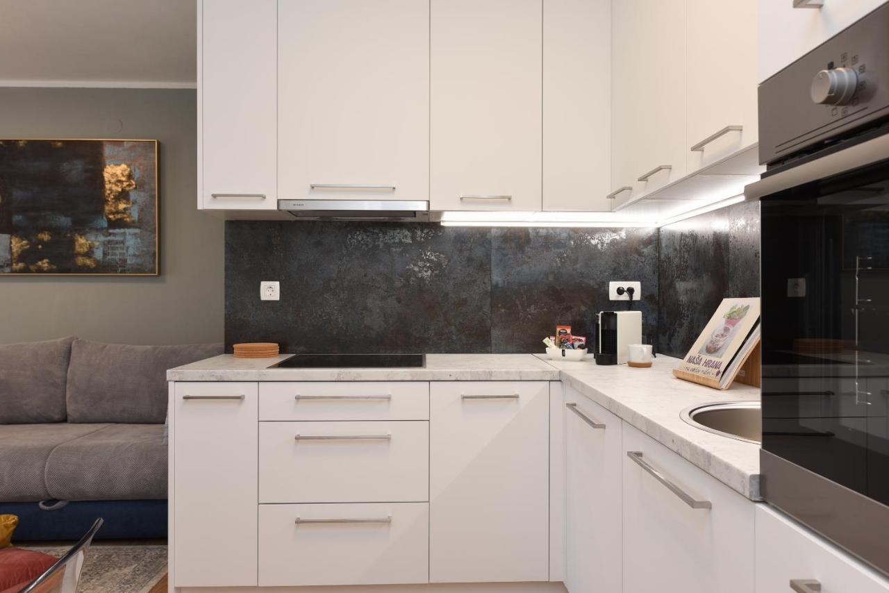 Malako Family Apartments Seline Extérieur photo