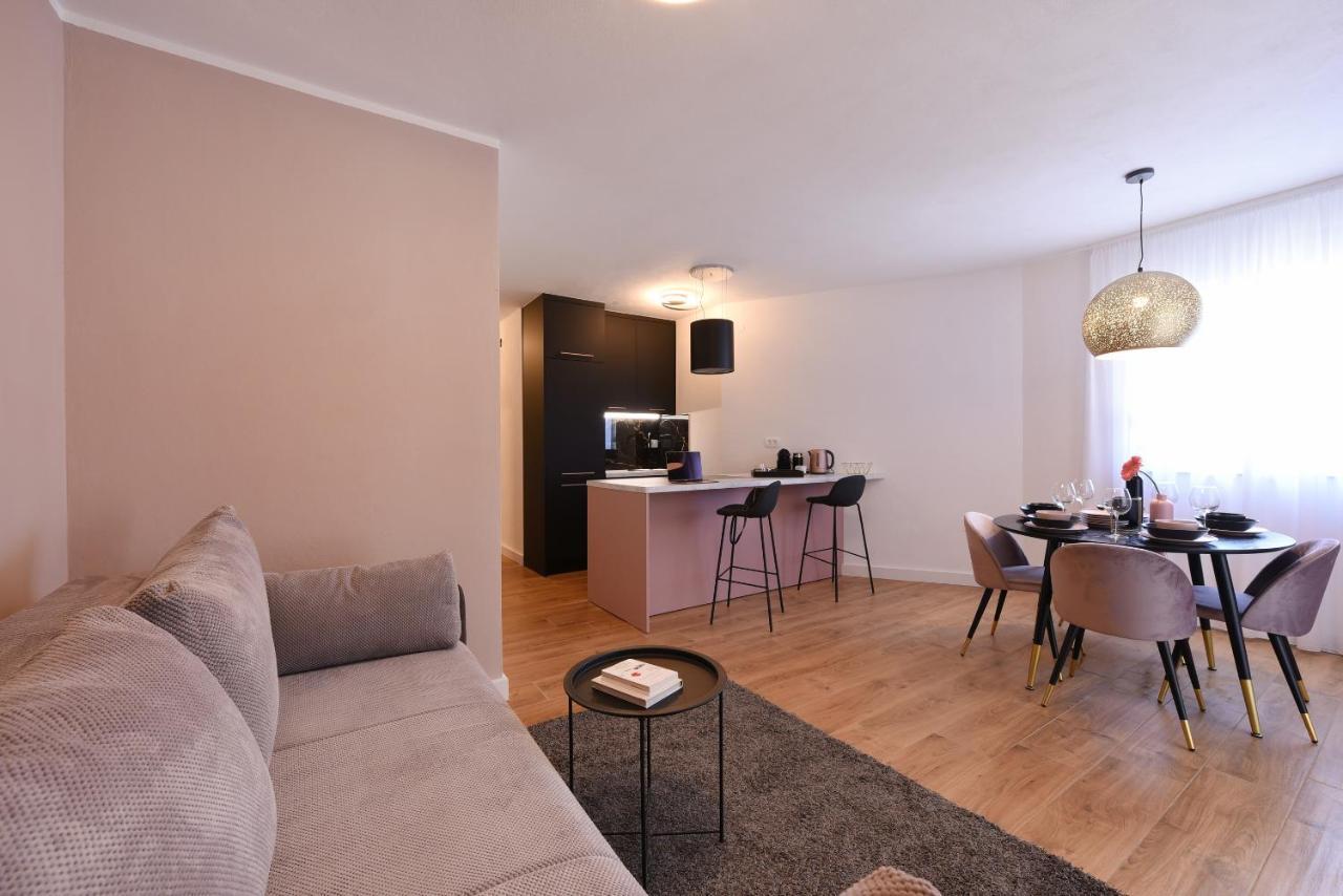 Malako Family Apartments Seline Extérieur photo