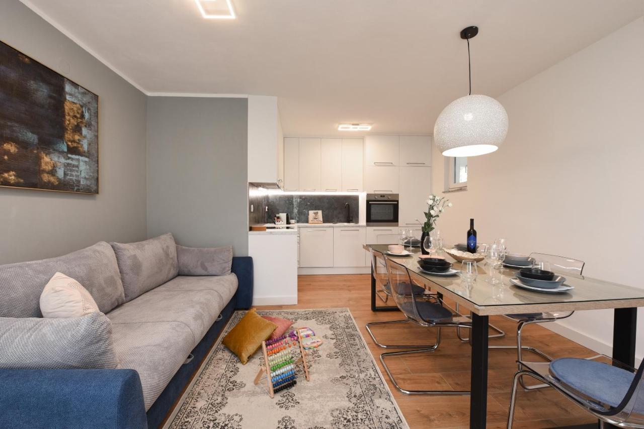 Malako Family Apartments Seline Extérieur photo